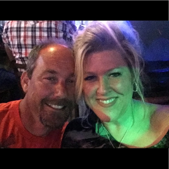 Meet your Posher, Lucinda - Picture 2 of 6